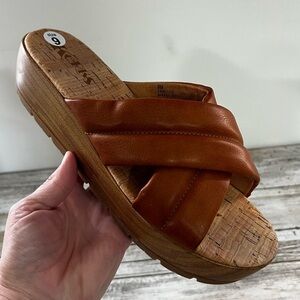 Korks Faithe Platform Slide Sandals